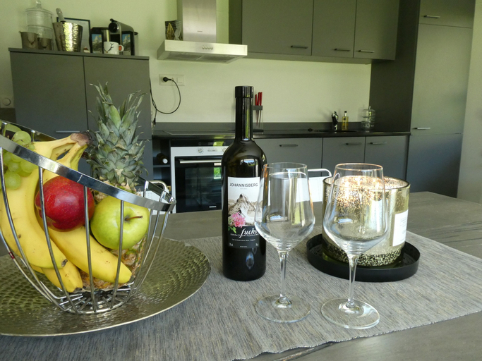 Food & Drinks, Haus Granit Zermatt, Visp