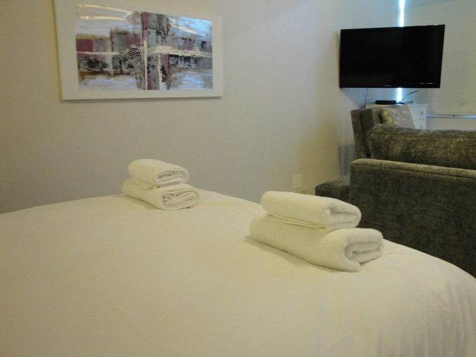 Bedroom 2, Sandringham I, City of Cape Town