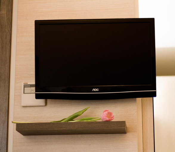 Others 5, Hotel Siena, Verona