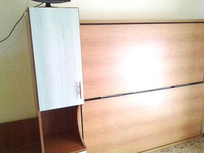 Others 5, Hotel Aurora, Savona