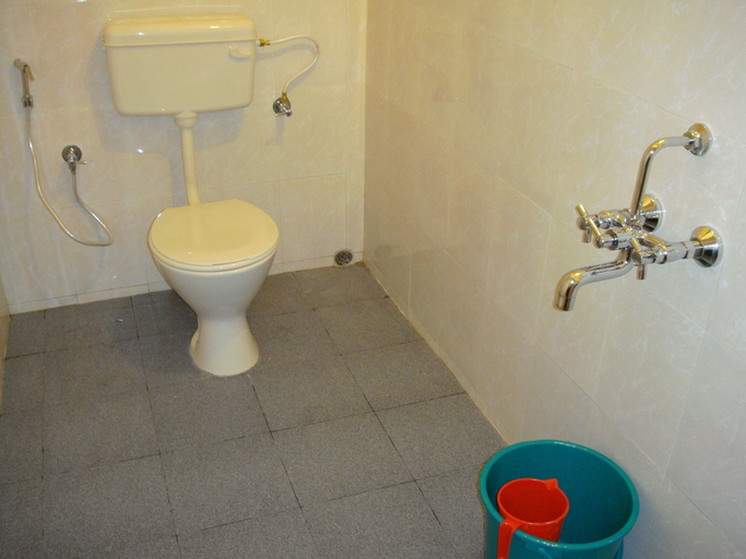Bathroom 4, Palm Grove Service Villa, Ernakulam