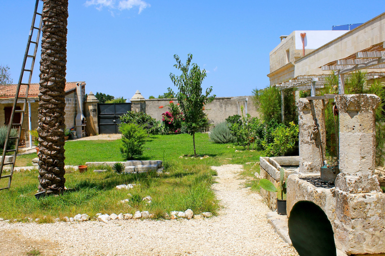 Exterior & Views 2, B&B Masseria 12 Granai, Lecce