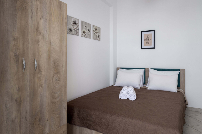 Bedroom 3, Parian Charming 3bedroom Home, South Aegean