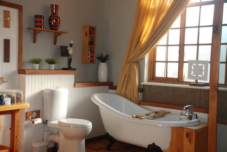 Bedroom 5, King George's Guest House, Nelson Mandela Bay