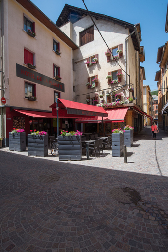 Exterior & Views 2, Hotel de La Placette, Alpes-de-Haute-Provence