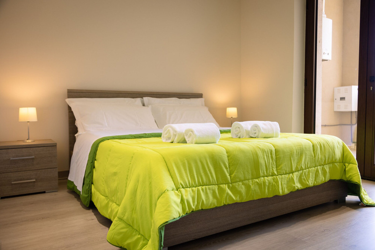 Bedroom 2, Atmosphera, Lecce