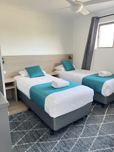 Bedroom 2, Jervis Bay Motel, Shoalhaven - Pt B
