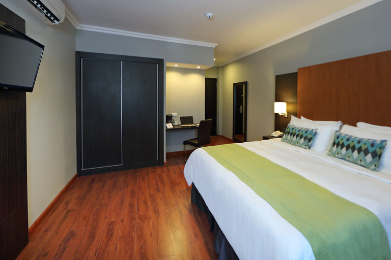 Bedroom 4, Aranjuez Hotel & Suites, David