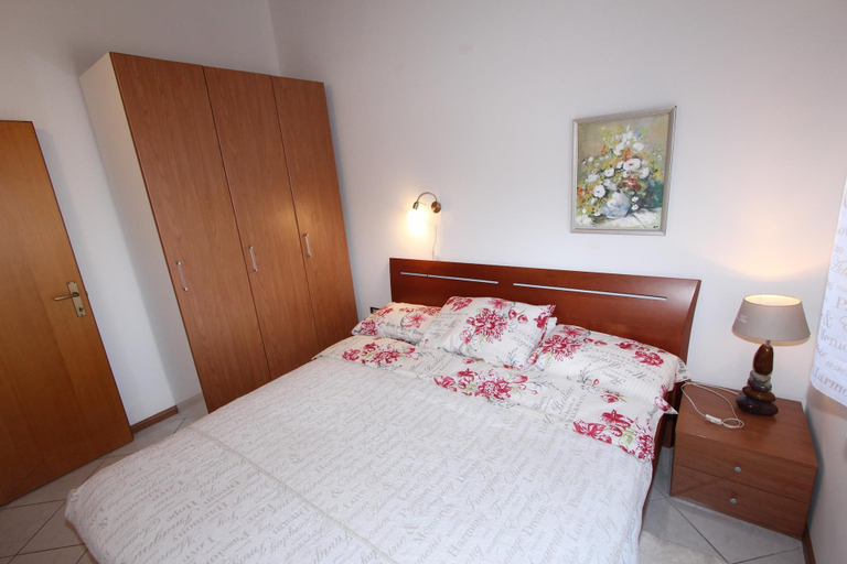 Bedroom 2, Apartment Ala, Rovinj