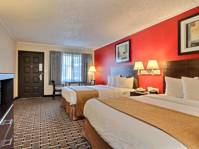 Bedroom 3, Quality Inn & Suites Millville, Cumberland