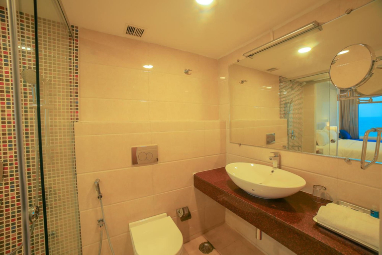 Bathroom 4, Bay View Hotel, Visakhapatnam