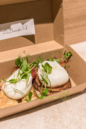 Food & Drinks 5, The Jensen Potts Point, Sydney