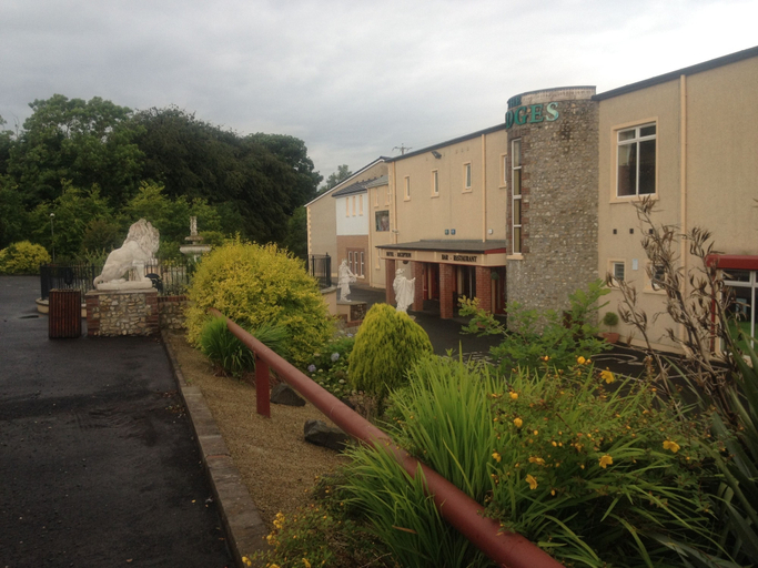 Exterior & Views 1, The Hedges Hotel, Causeway Coast and Glens