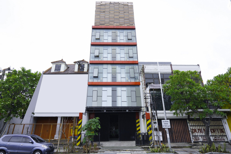 Exterior & Views 2, Flagship 3688 Pot Art, Surabaya