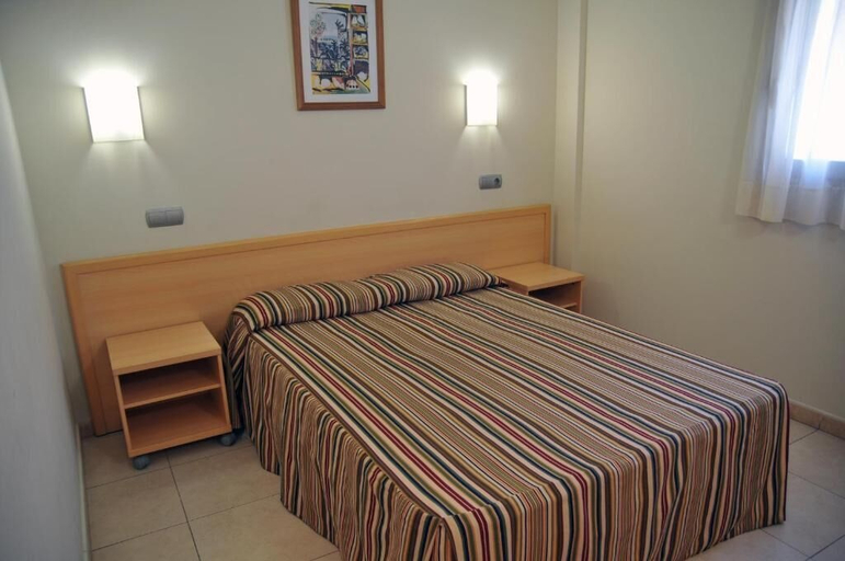 Bedroom 3, Hotel Blauet by Bossh Hotels, Barcelona