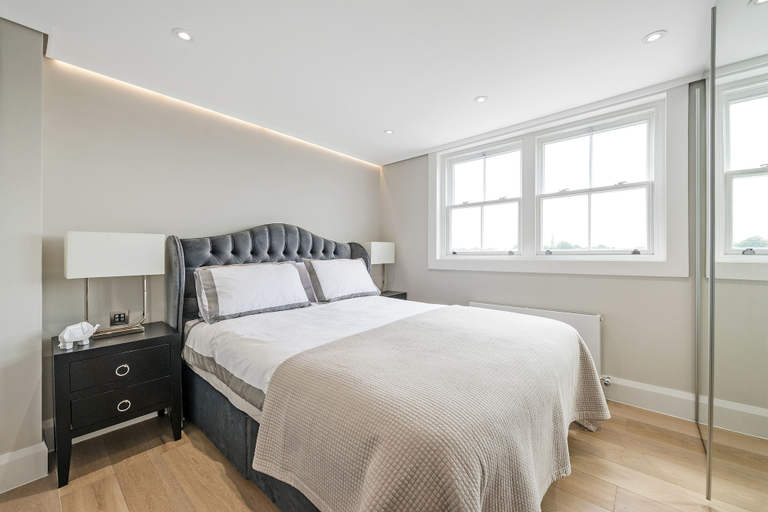 Bedroom 3, Imperial XIII, London
