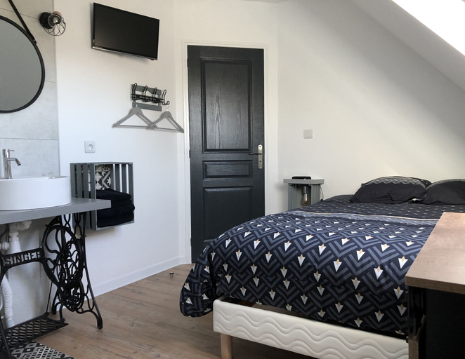 Bedroom 3, Chambres à 5mn du circuit 24h du Mans, Sarthe