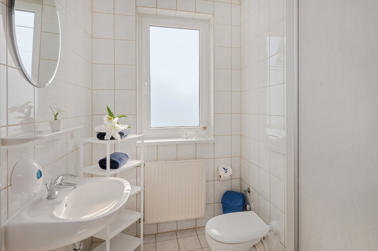 Bathroom 5, Inselhof Vineta, Vorpommern-Greifswald