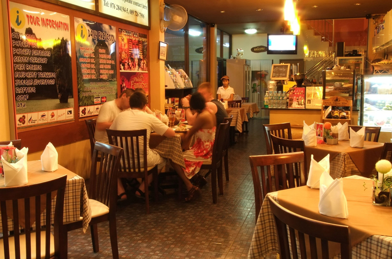 Food & Drinks 5, Kata Noi Resort, Phuket Island