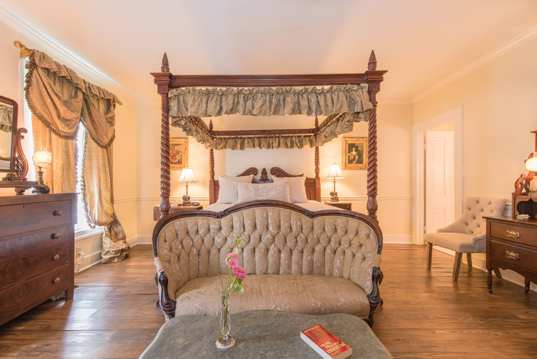 Bedroom 3, The Burn Bed and Breakfast, Adams