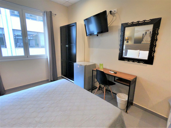 Bedroom 5, Hotel Achillion, Attica