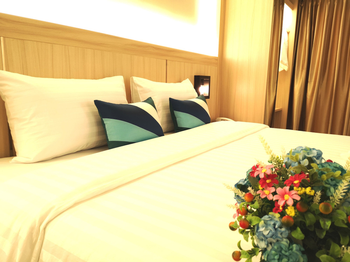 Bedroom 3, O2 Luxury Hotel, Bang Plee