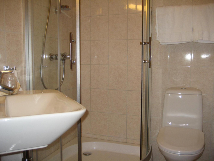 Bathroom 3, Motell Nor-Kro, Nes