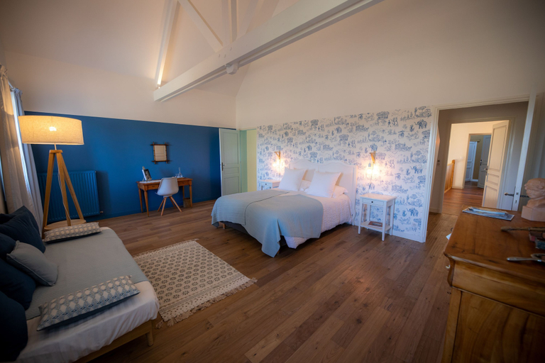 Bedroom 4, Au Manoir des Loges, Manche