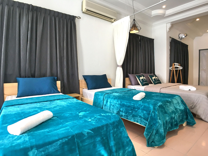 Sport & Beauty 3, iBook6 Deluxe Family Suite for 4 by iBook Homestay, Pulau Penang