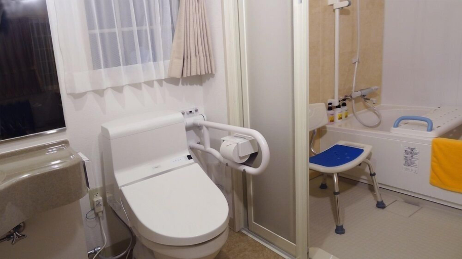 Bathroom 3, Family Lodge Hatagoya Hyuga Kadogawa, Kadogawa
