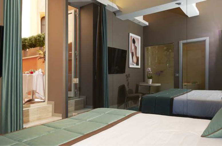 Bedroom 3, Harry's Bar Trevi Hotel & Restaurant, Rome