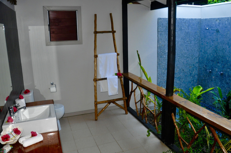 Bedroom 4, Coconut Beach Resort, Ba