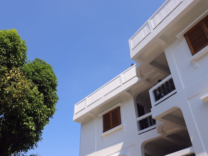 Exterior & Views, Chiangmai Inn, Muang Chiang Mai