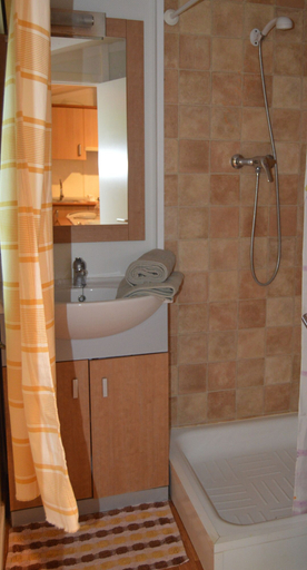 Bathroom, Camping la Breña, Córdoba