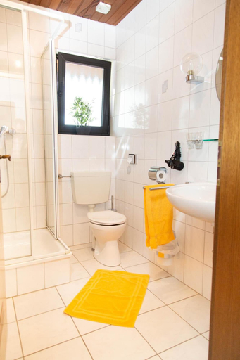 Bathroom 5, Hotel Willmeroth, Rhein-Sieg-Kreis