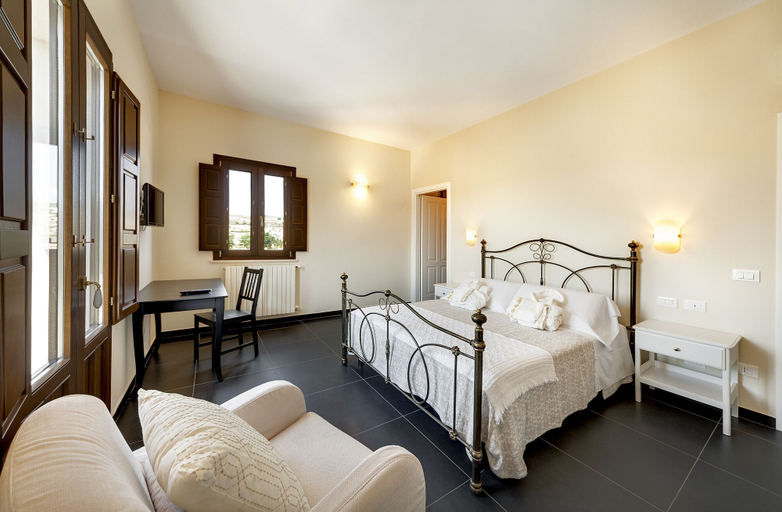 Bedroom 4, Arucimeli Resort, Ragusa