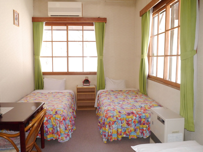 Bedroom 2, Petit Hotel Peter Rabbit, Hakuba