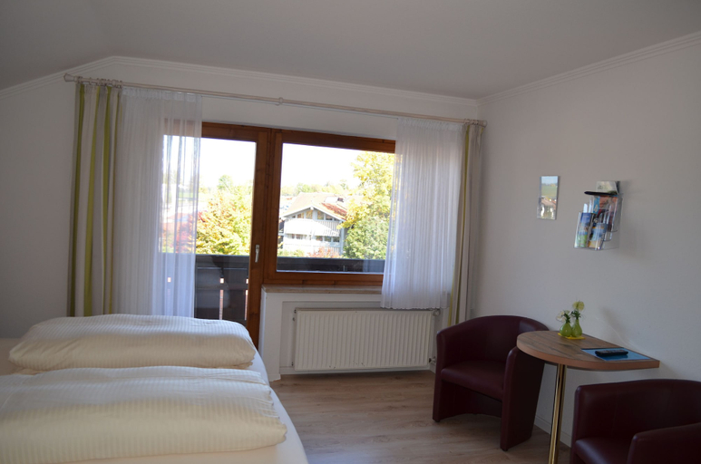Bedroom 4, Alpchalet Schwanstein, Ostallgäu
