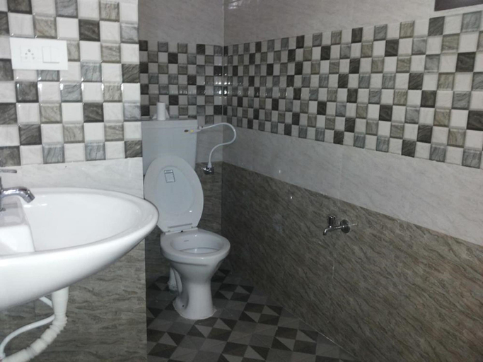 Bathroom, Athens Cottage, Idukki