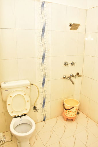 Bathroom 3, Hotel Neelkanth Mahadev Hotel & Resorts, Reasi