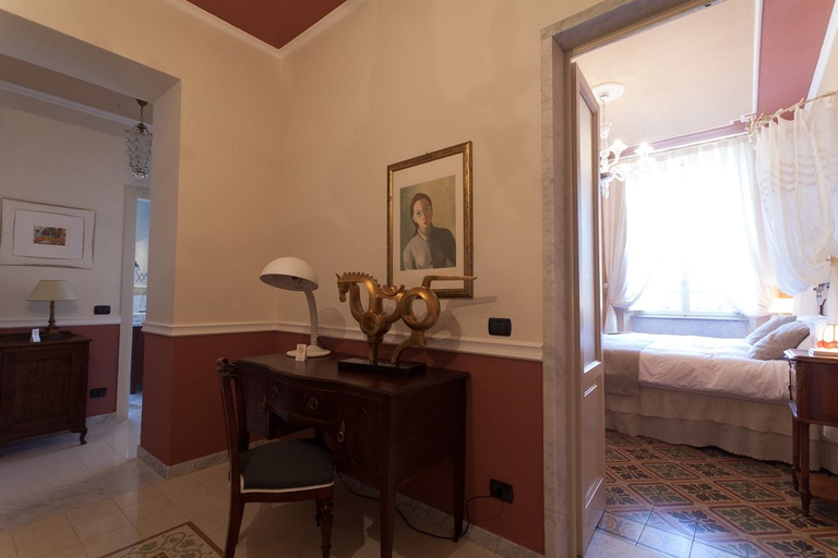 Bedroom 4, Villa Belverde, Massa Carrara