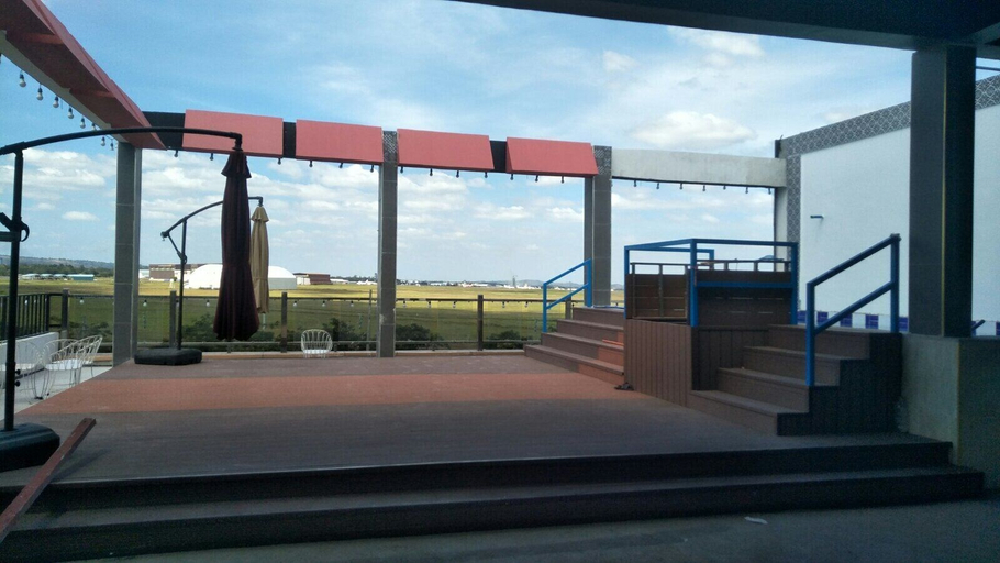Others 5, Sky Hotel, Angeles City