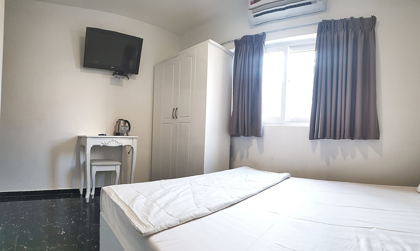 Bedroom 3, The Phoenix 74 Hotel, District 1