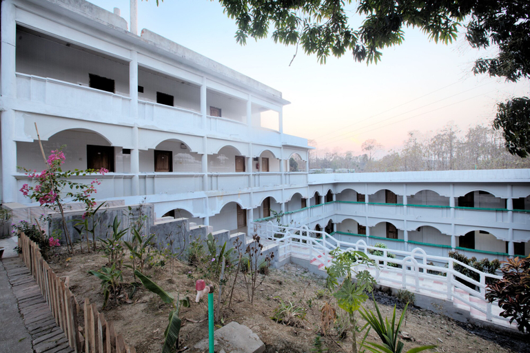 Exterior & Views 4, Hill Palace Resort, Bandarbon