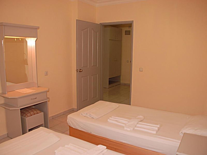 Bedroom 2, Sailor Apart Hotel, Alanya