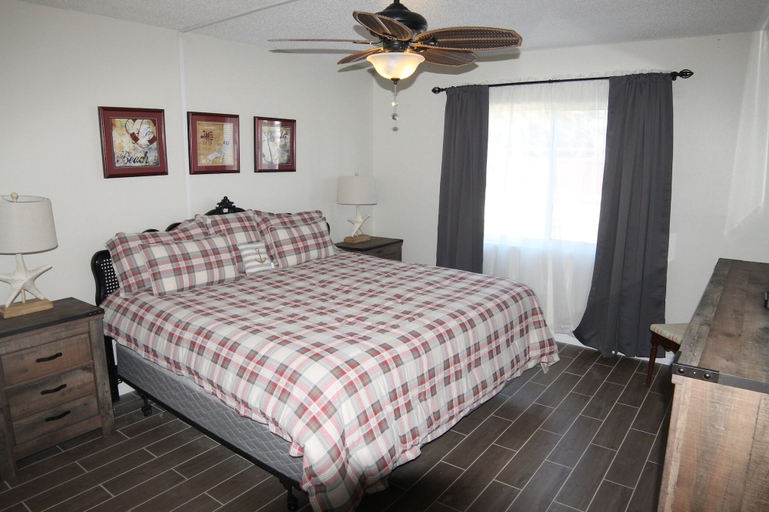 Bedroom 3, Pelican Inlet A105, Saint Johns