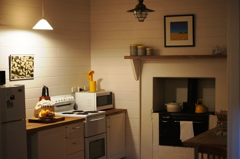 Others 5, Tarndie, Colac-Otway - North
