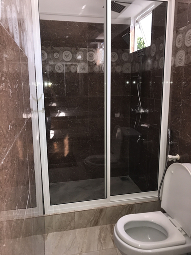 Bathroom 3, Oasis Beach Resort, Negombo
