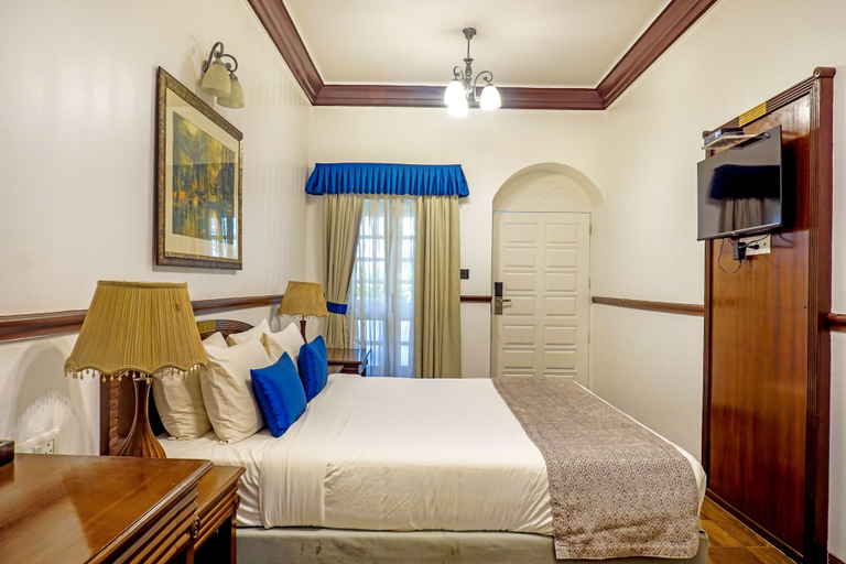 Bedroom 3, Citrus Chambers Mahabaleshwar, Satara