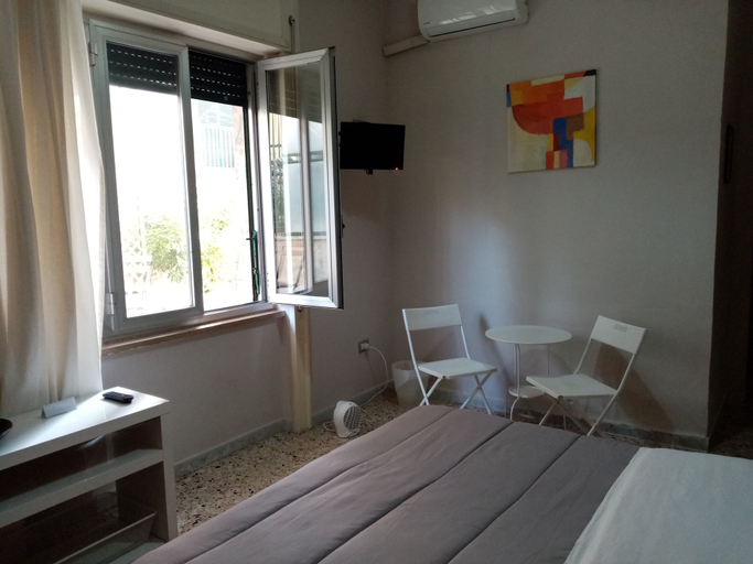 Bedroom 5, Sansevero Naples, Napoli